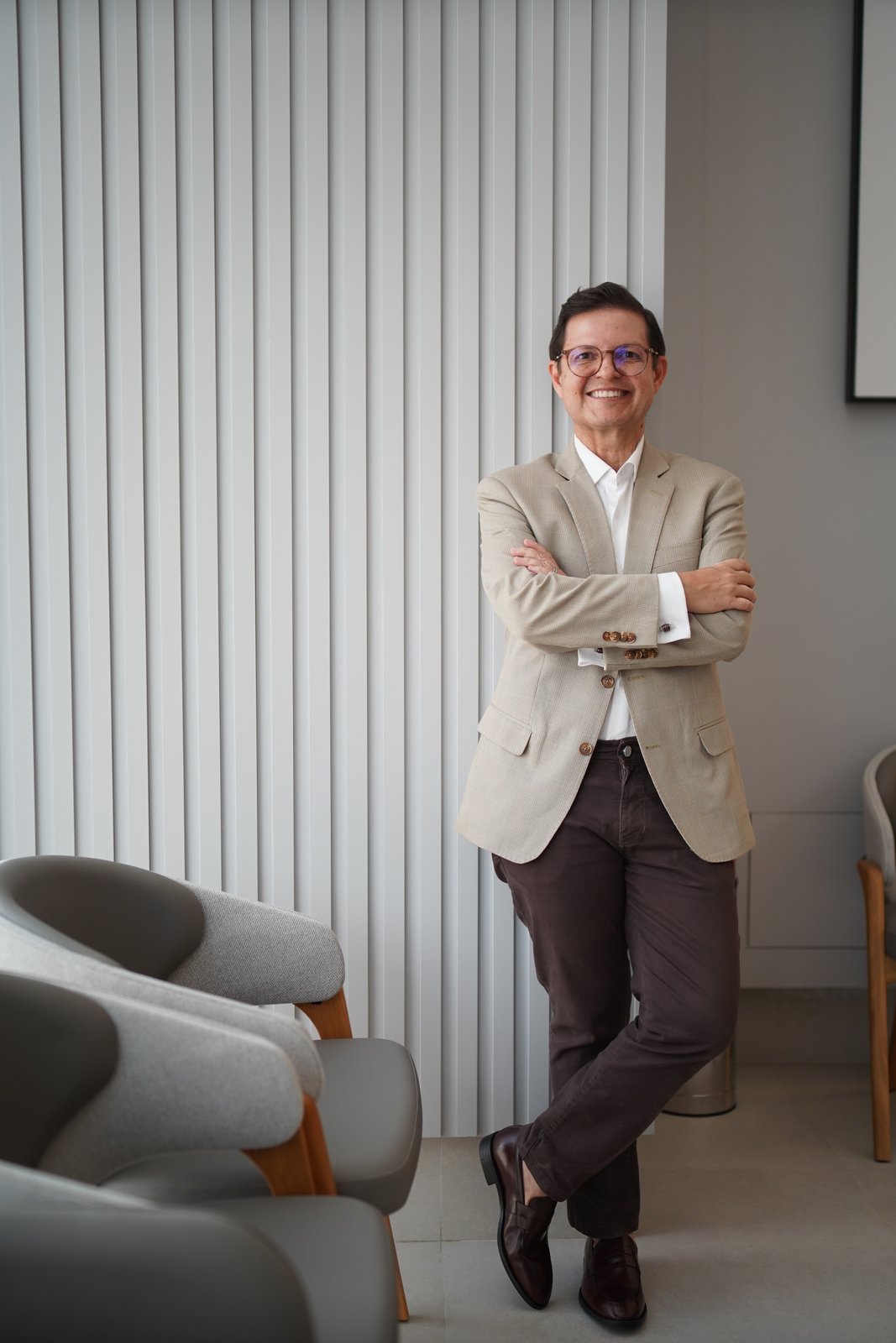 Moisés Barbosa em ambiente de trabalho